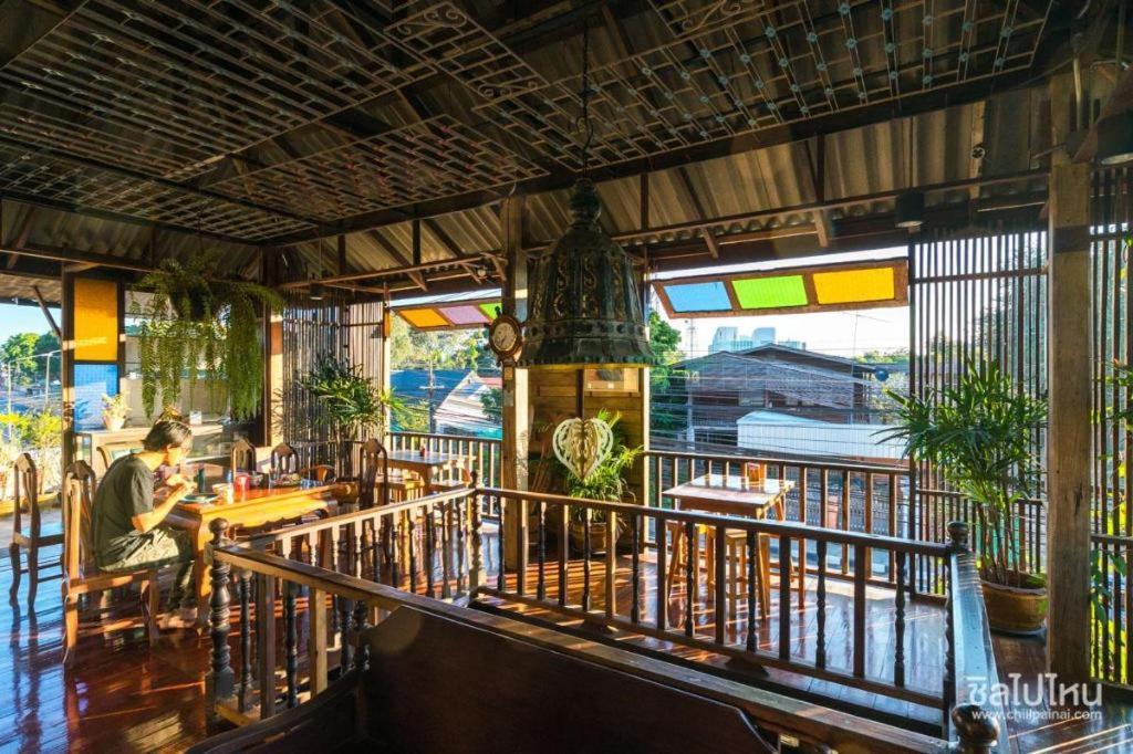 Huen Chang Puek Hotel Нан Экстерьер фото