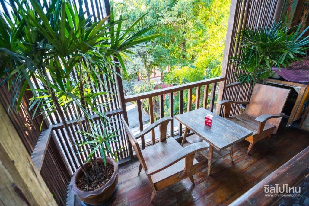 Huen Chang Puek Hotel Нан Экстерьер фото